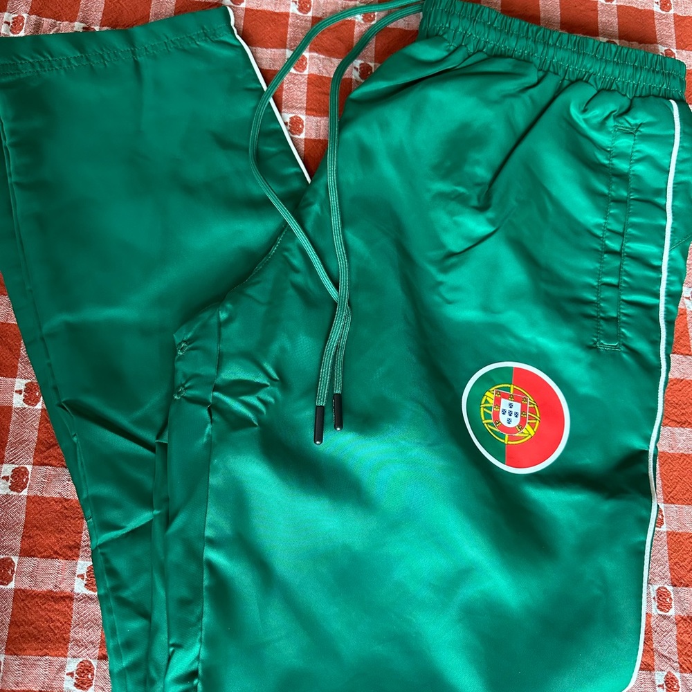 Outerstuff Mens FIFA World Cup Contrast Training Track Pant, Green M Portugal